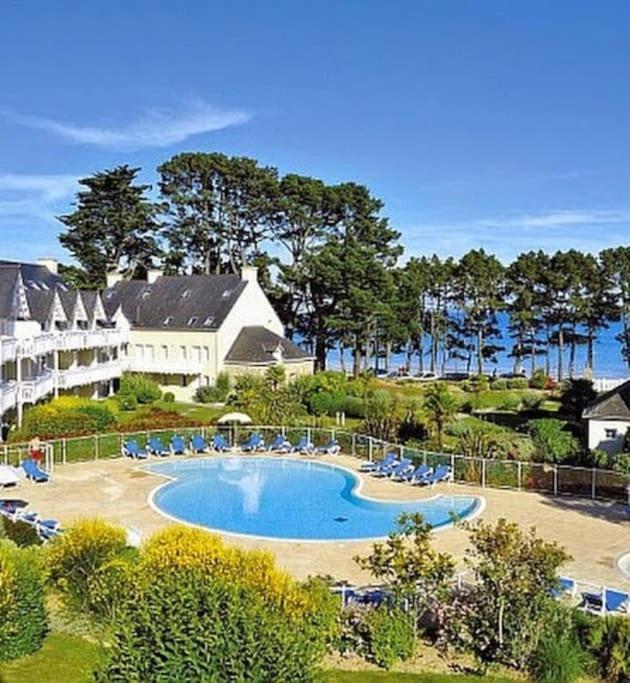 Face A La Mer Fouesnant Exterior photo